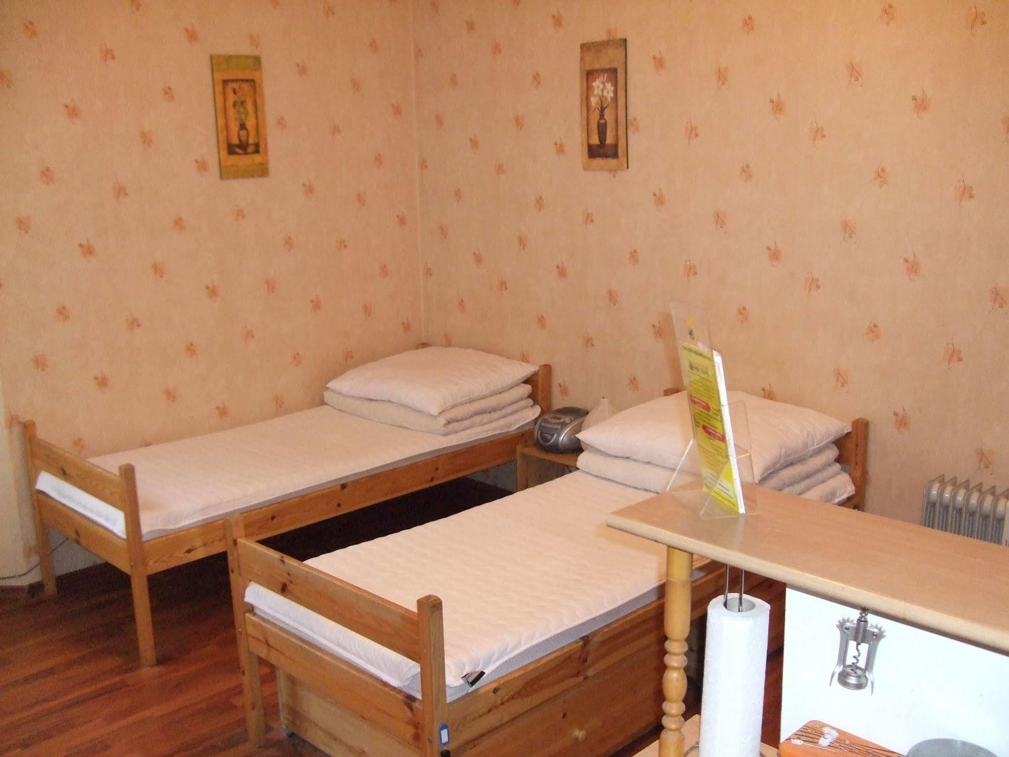 Old Walls Hostel Kraków Eksteriør billede