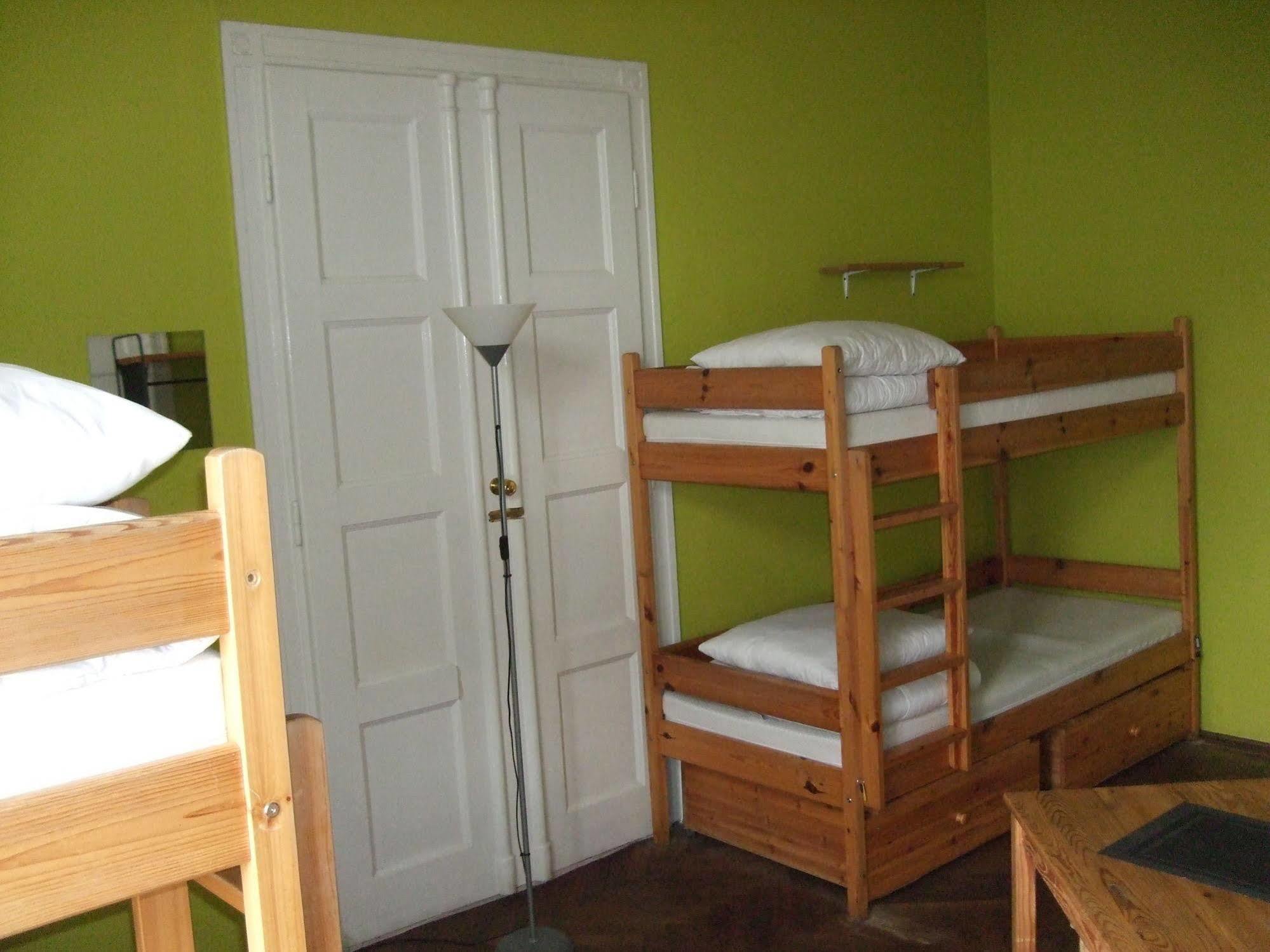 Old Walls Hostel Kraków Eksteriør billede
